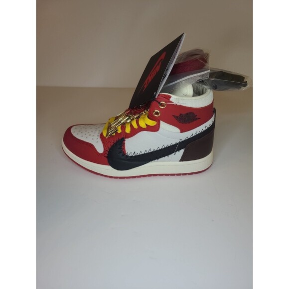Nike Air Jordan 1 High Zoom Comfort 2 x Teyana Taylor Women's Size 5 FJ0604-601 - Picture 10 of 16